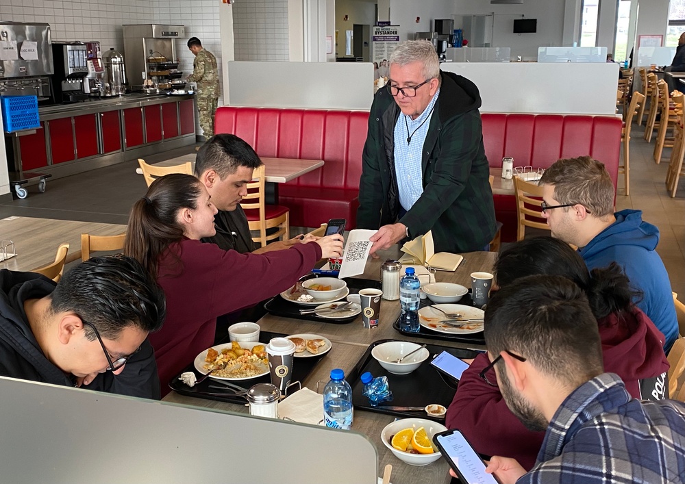 Army Food Program assessment team visits USAG Rheinland-Pfalz to learn what Soldiers want