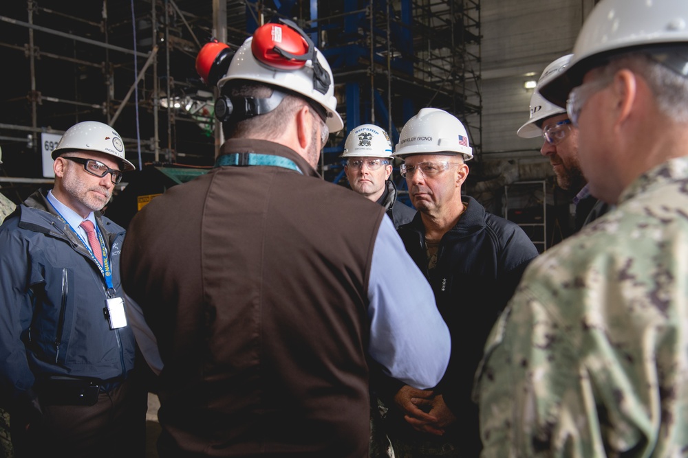 VCNO Adm. Jim Kilby Visits HII's Newport News Shipbuilding