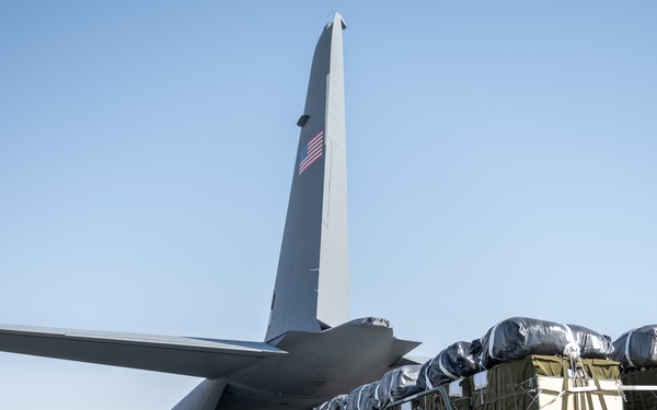 Airmen, Soldiers load AFCENT C-130s with humanitarian aid bound for Gaza