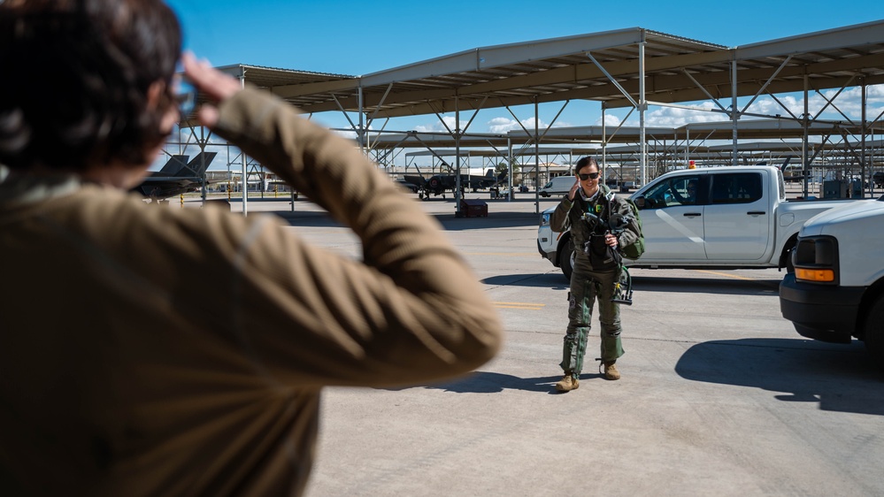 Sky’s the Limit: Women Pilots Take Flight at Luke AFB