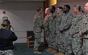 CNR visits NAS Whidbey Island