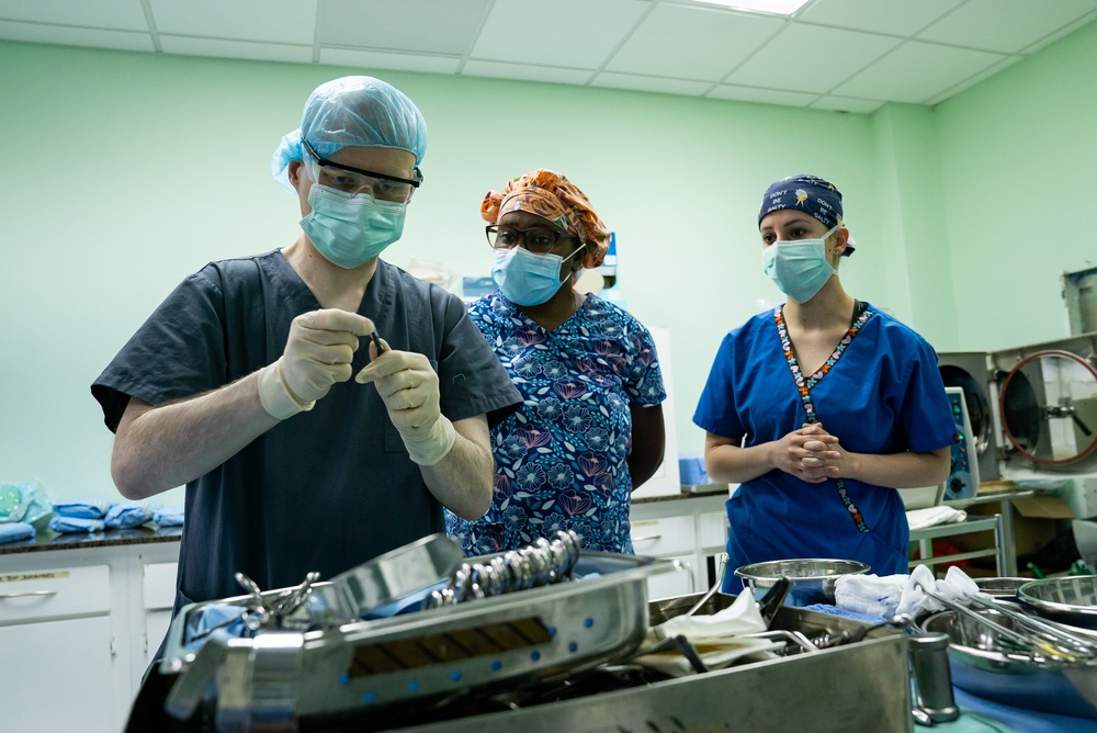 Surgical team perform bone surgery during LAMAT 24 medical assistance mission