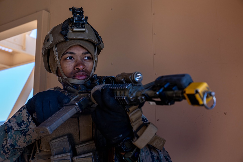 Marines with V26 use the new MCTIS gear during MWX, SLTE 2-24