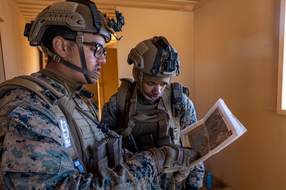 Marines with V26 use the new MCTIS gear during MWX, SLTE 2-24