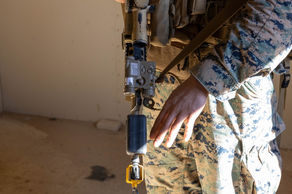 Marines with V26 use the new MCTIS gear during MWX, SLTE 2-24