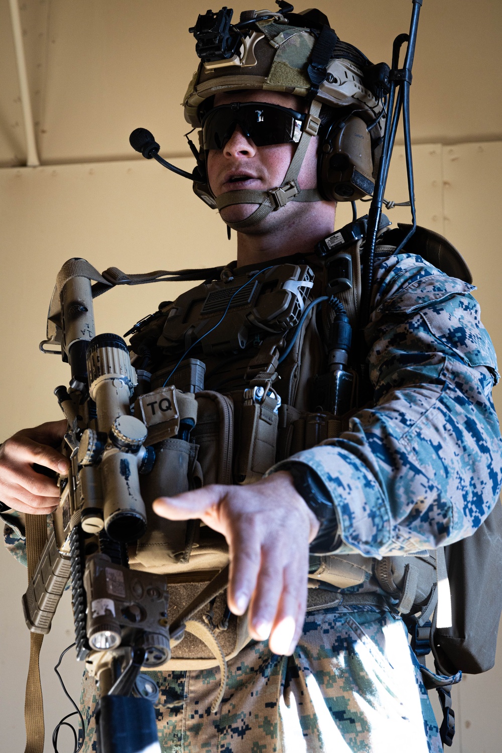 Marines with V26 use the new MCTIS gear during MWX, SLTE 2-24