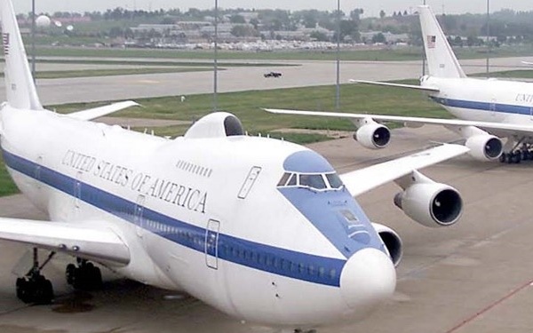 An overview of the NAOC and E-4B Nightwatch