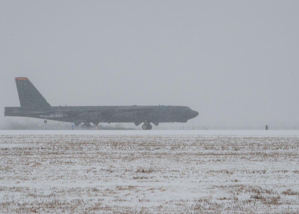 Minot B-52H Stratofortresses return from Bomber Task Force deployment