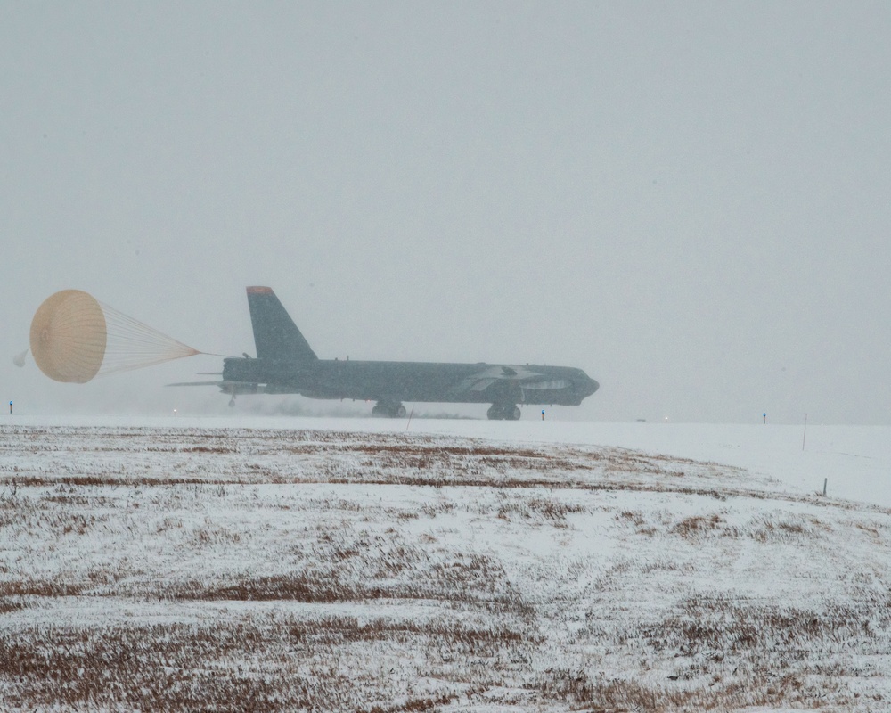 Minot B-52H Stratofortresses return from Bomber Task Force deployment