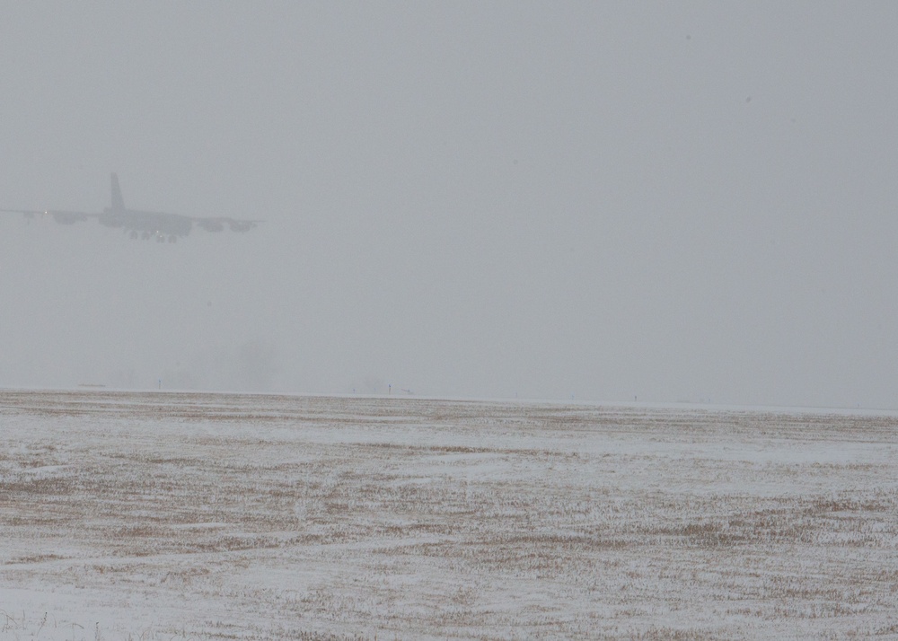 Minot B-52H Stratofortresses return from Bomber Task Force deployment