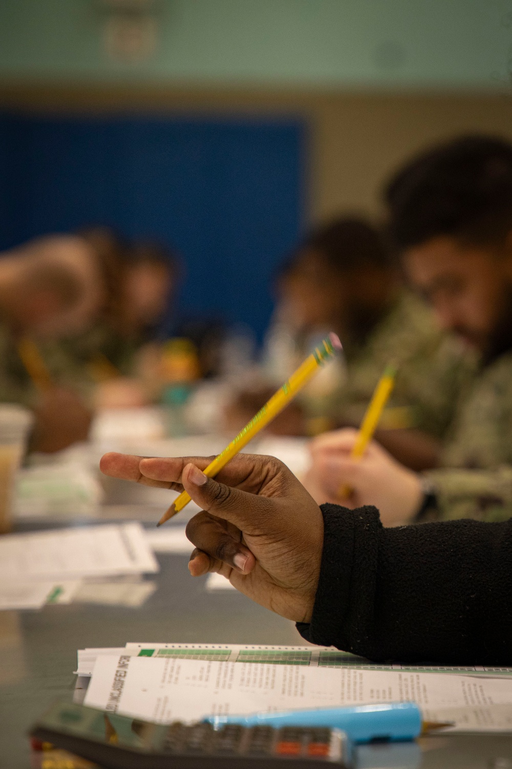 Hampton Roads Sailors take E-6 Navy-Wide Advancement Exam