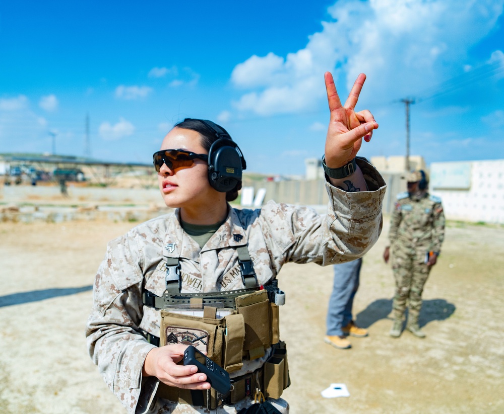 U.S. Marines, Jordanian Soldiers Conduct All-Female Marksmanship SMEE