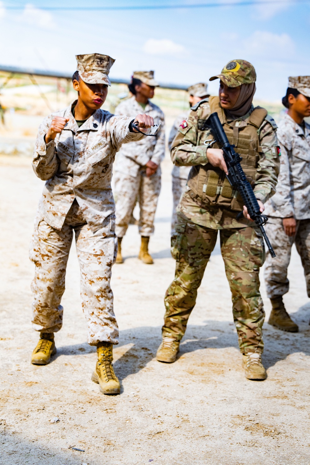 U.S. Marines, Jordanian Soldiers Conduct All-Female Marksmanship SMEE