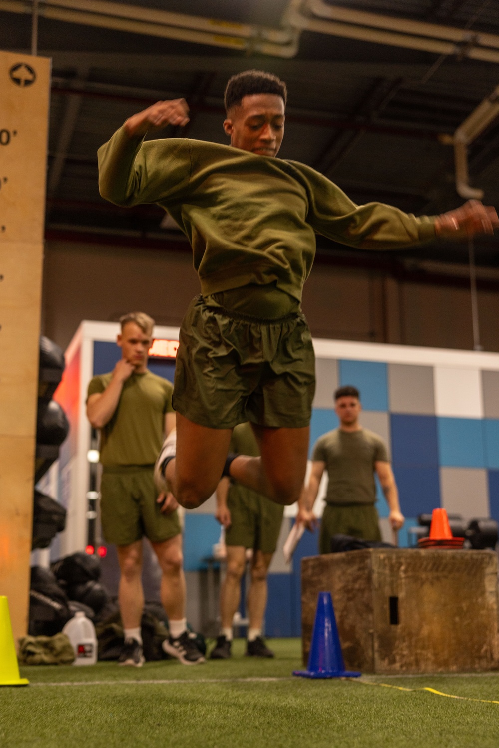 The Expeditionary Communications Course conducts a cognitive strength and conditioning test