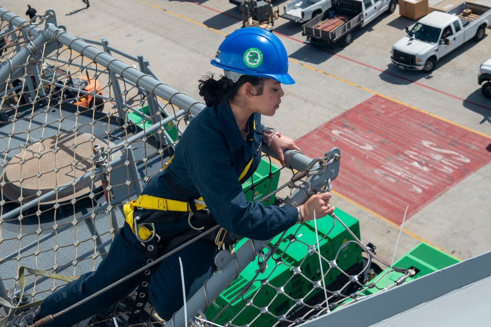 USS Essex In-Port Operations