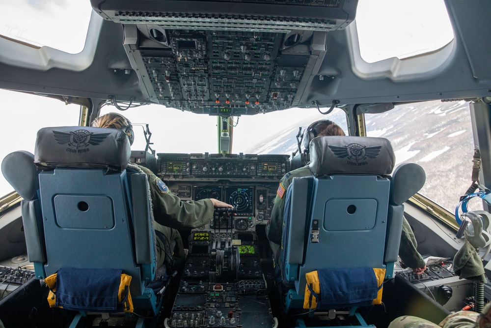 11th Airborne Division Women’s Day Jump