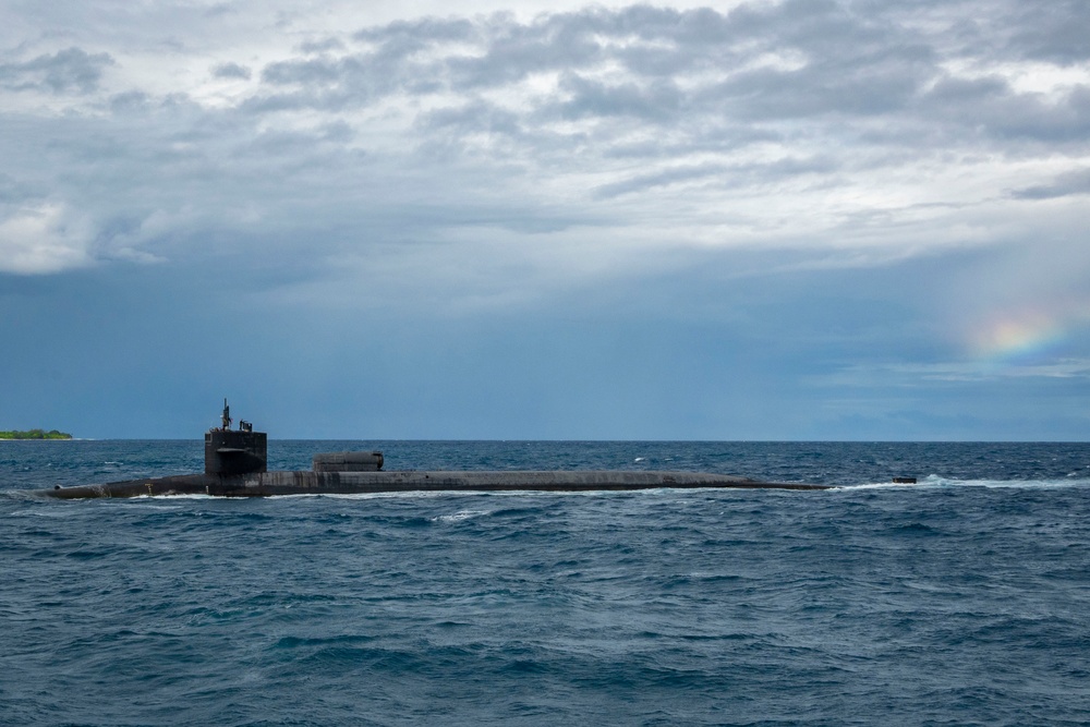 USS Florida visits U.S. Navy Support Facility Diego Garcia