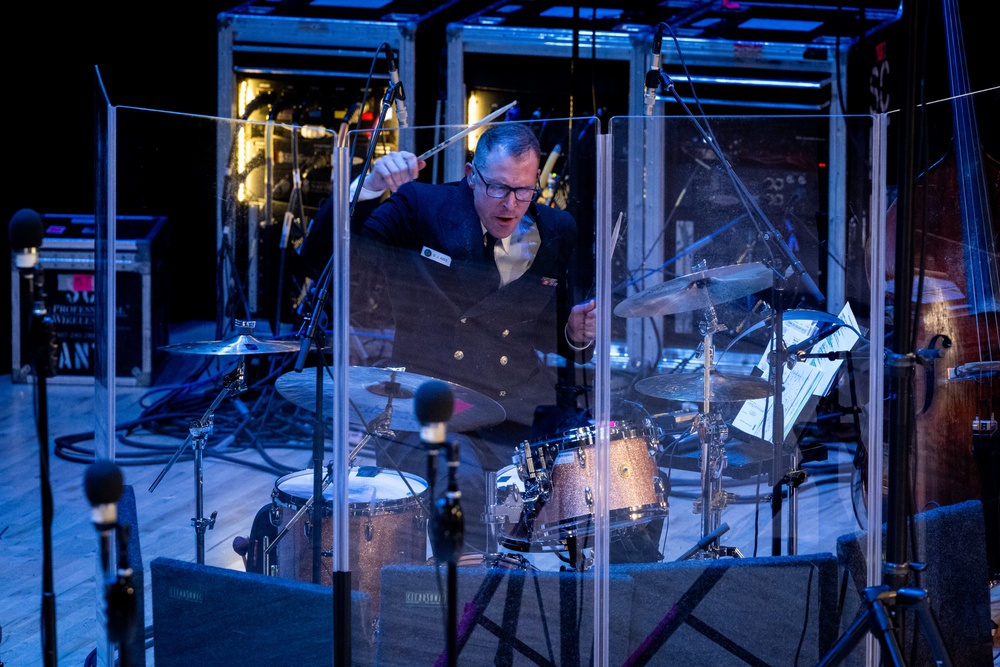 Navy Band Sea Chanters perform at Liberty University