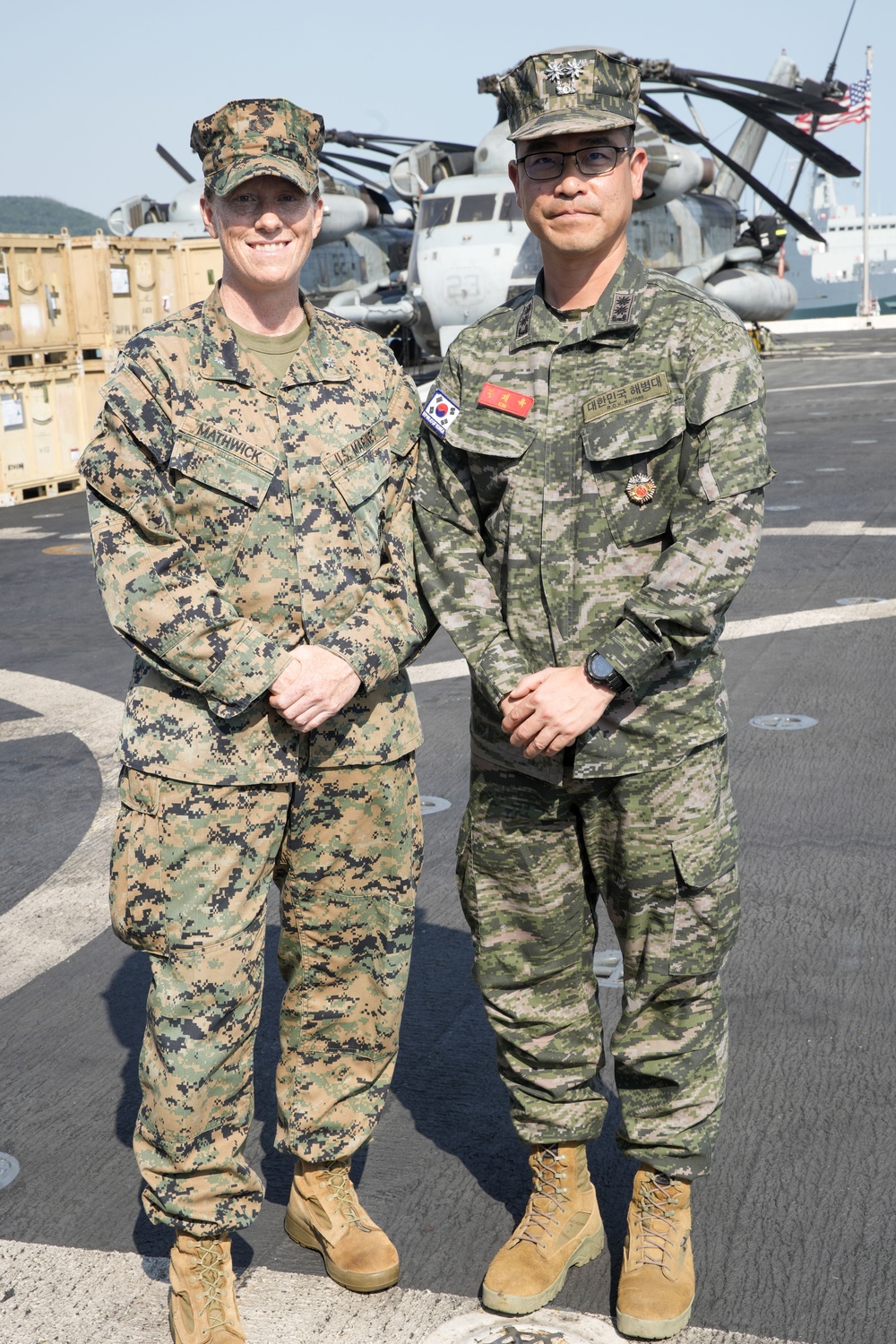 15th MEU, USS Somerset Host ROK Navy and Marine Corps