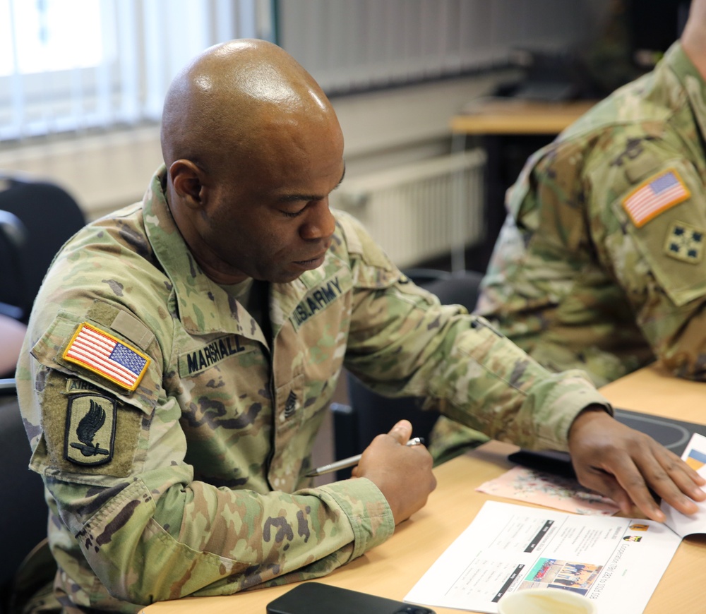 Communication, Calibration, Synchronization: US, German Signal leaders discuss training, interoperability