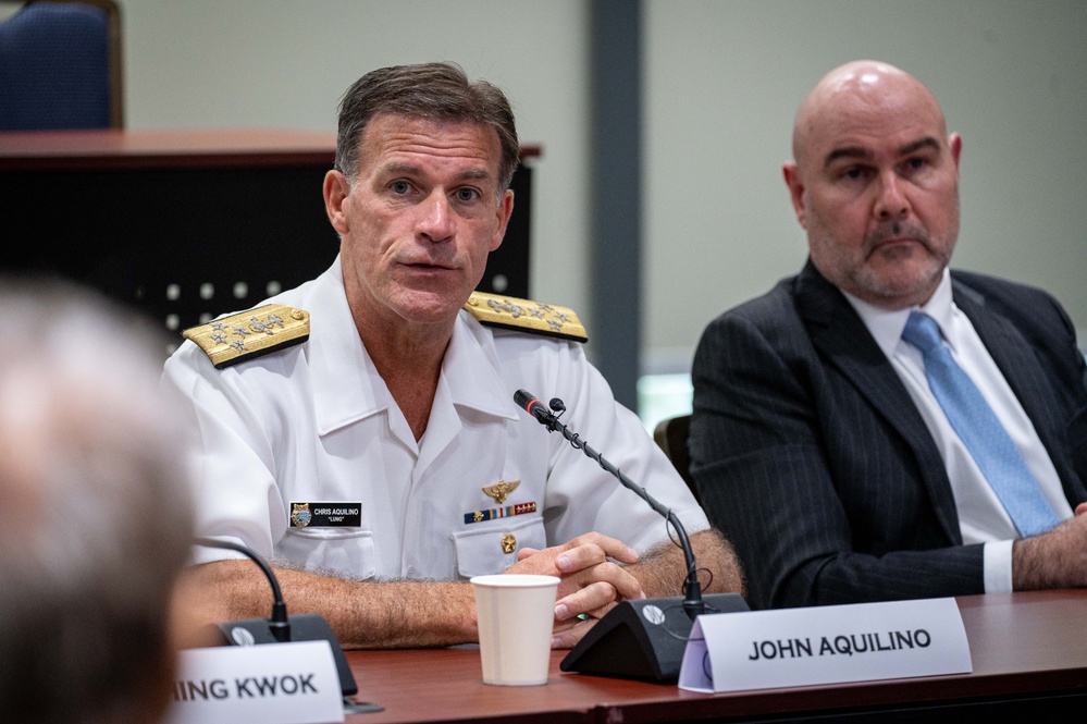 U.S. INDOPACOM Commander Visits ISEAS