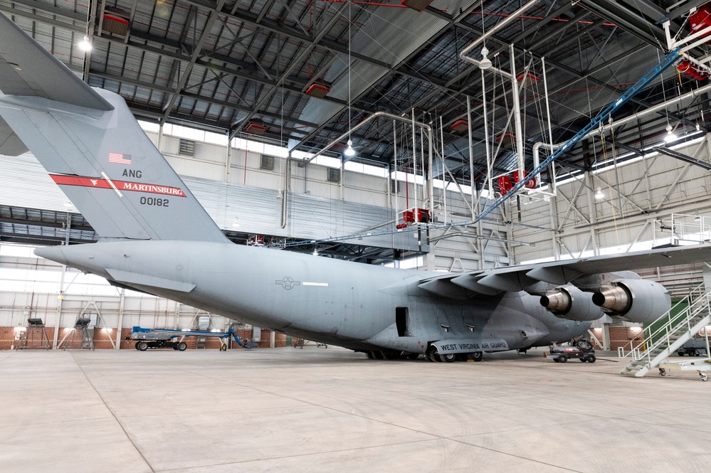 Fuel systems maintenance resumes in 167th Airlift Wing fuel cell hangar