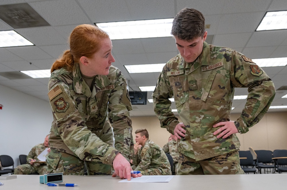 167th legal team assists Airmen with wills