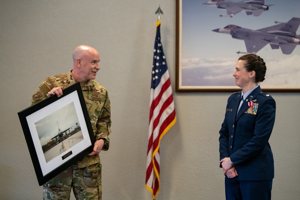 122nd Fighter Wing celebrates retirement of public affairs officer