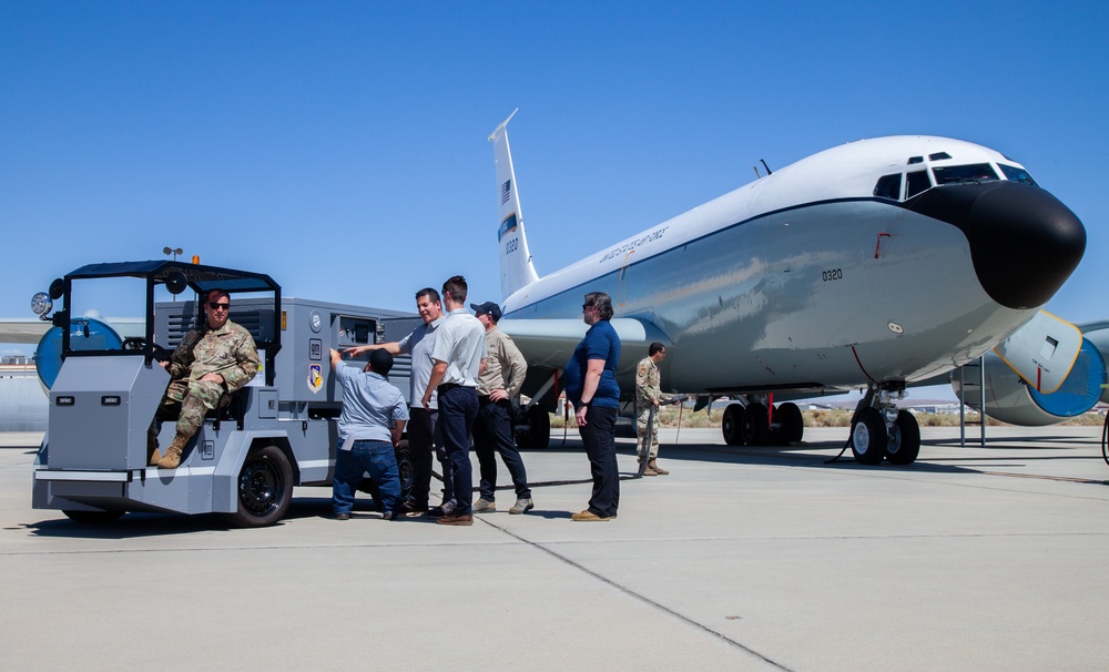 USAF partners with GM Defense to successfully power aircraft with Electric Ground Power Unit