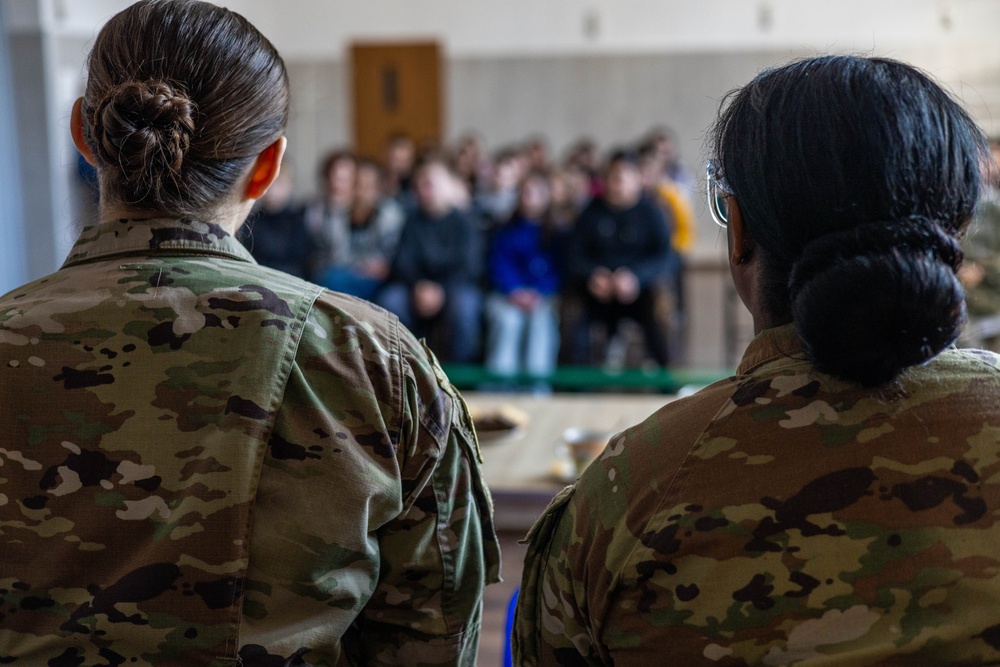 U.S. Army Soldiers Visit Polish Elementary School for Career Day