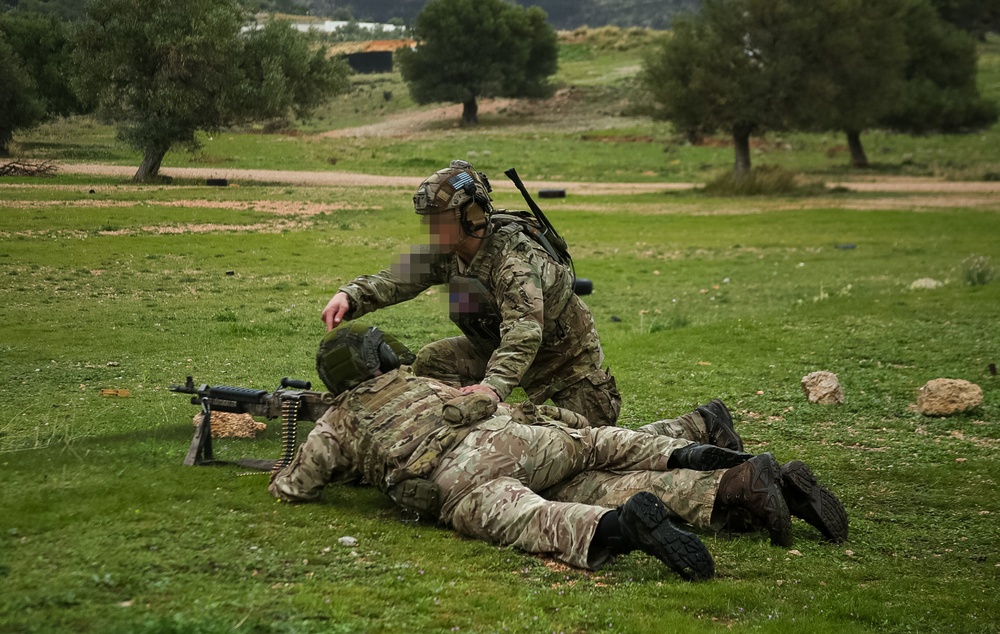 Green Beret and Greek SOF conduct battle drill