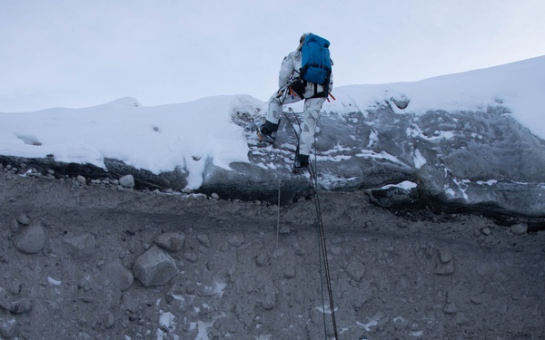 ARCTIC EDGE 24: SOMWTC &amp; Danish Evacuate Simulated Casualty
