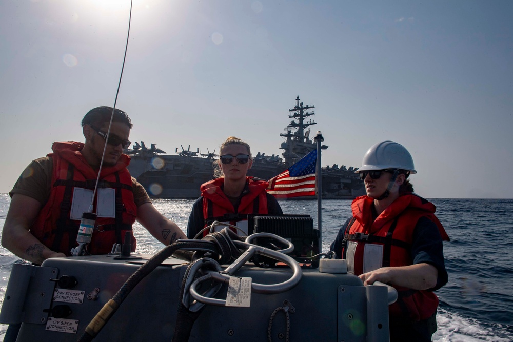 USS Dwight D. Eisenhower Conducts Cast and Recovery Exercise in the Red Sea