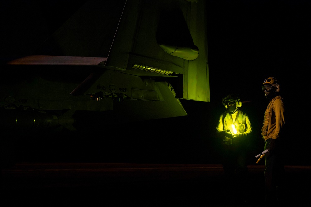 USS Dwight D. Eisenhower Conducts Flight Operations in the Red Sea