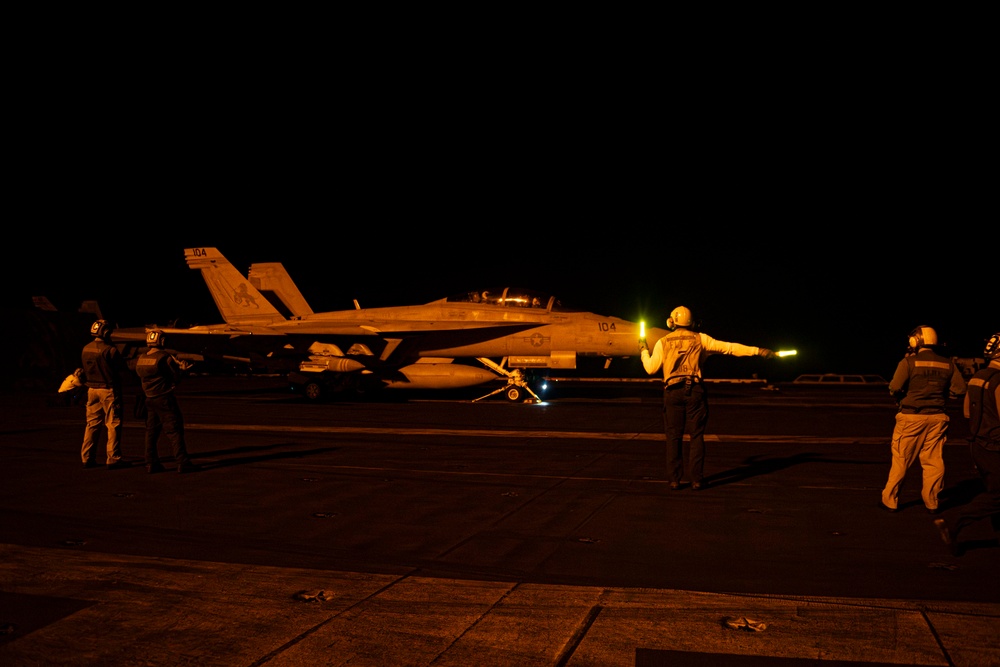 USS Dwight D. Eisenhower Conducts Flight Operations in the Red Sea