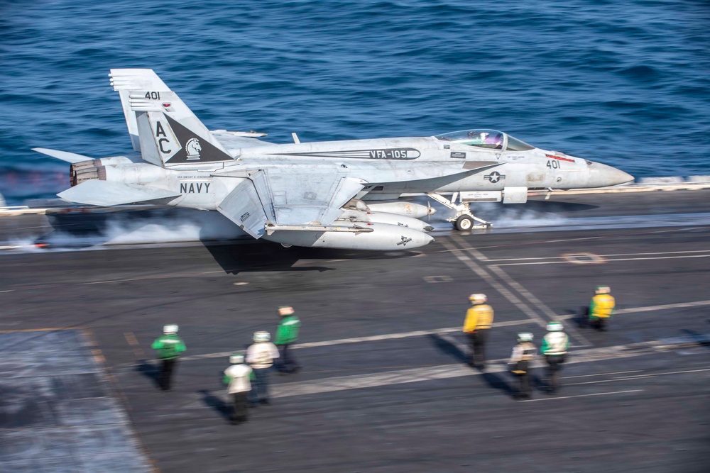 USS Dwight D. Eisenhower Conducts Flight Operations in the Red Sea