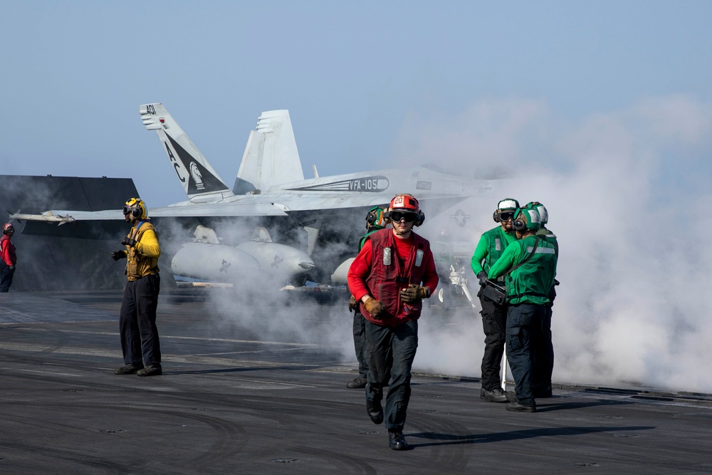 USS Dwight D. Eisenhower Conducts Flight Operations in the Red Sea