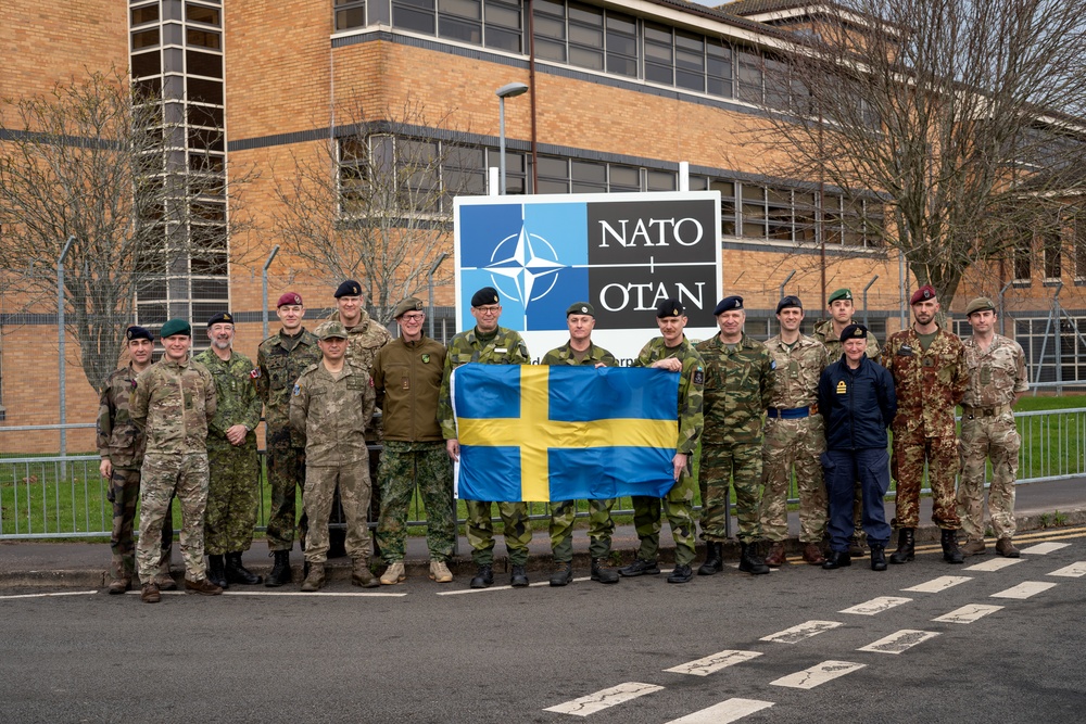 3-star NATO HQ plans alongside Swedish counterparts as Sweden accends as newest member of NATO