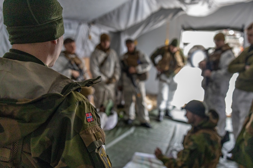 Exercise Nordic Response 24: U.S. Marines with Combat Logistics Battalion 6 conduct joint convoy operations with Norwegian soldiers