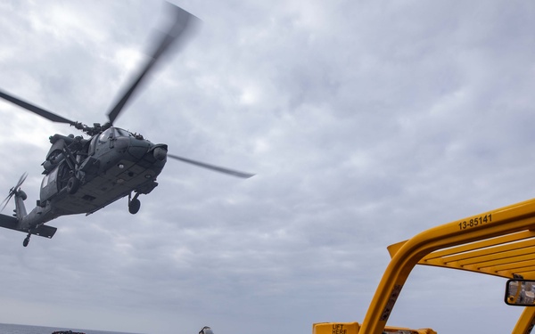 USS Dwight D. Eisenhower Conducts Vertical Replenishment with USNS Supply in the Red Sea