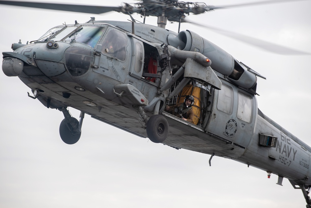 USS Dwight D. Eisenhower Conducts Vertical Replenishment with USNS Supply in the Red Sea