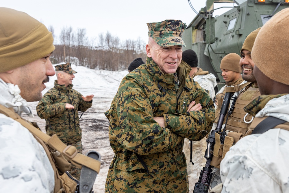 U.S. Marine Corps and Norwegian army leadership visit NATO service members during Exercise Nordic Response 24