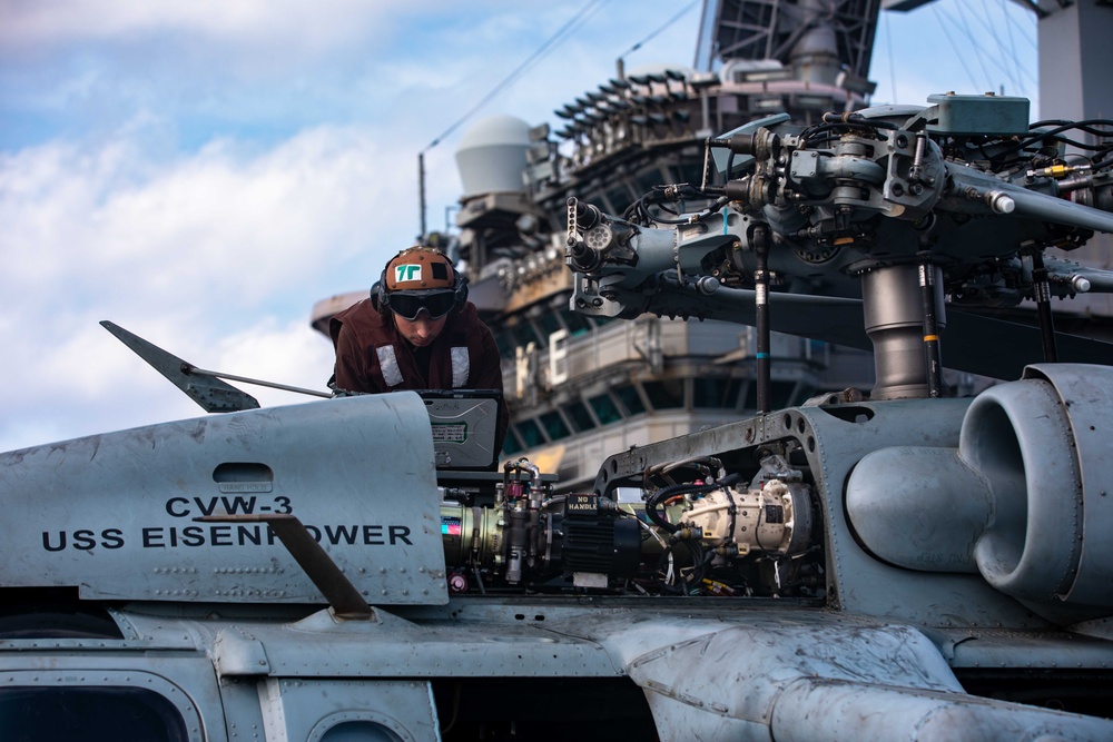 USS Dwight D. Eisenhower Conducts Routine Maintenance in the Red Sea