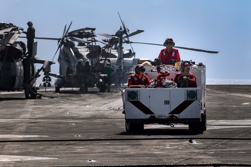 USS Dwight D. Eisenhower Conducts Routine Maintenance in the Red Sea