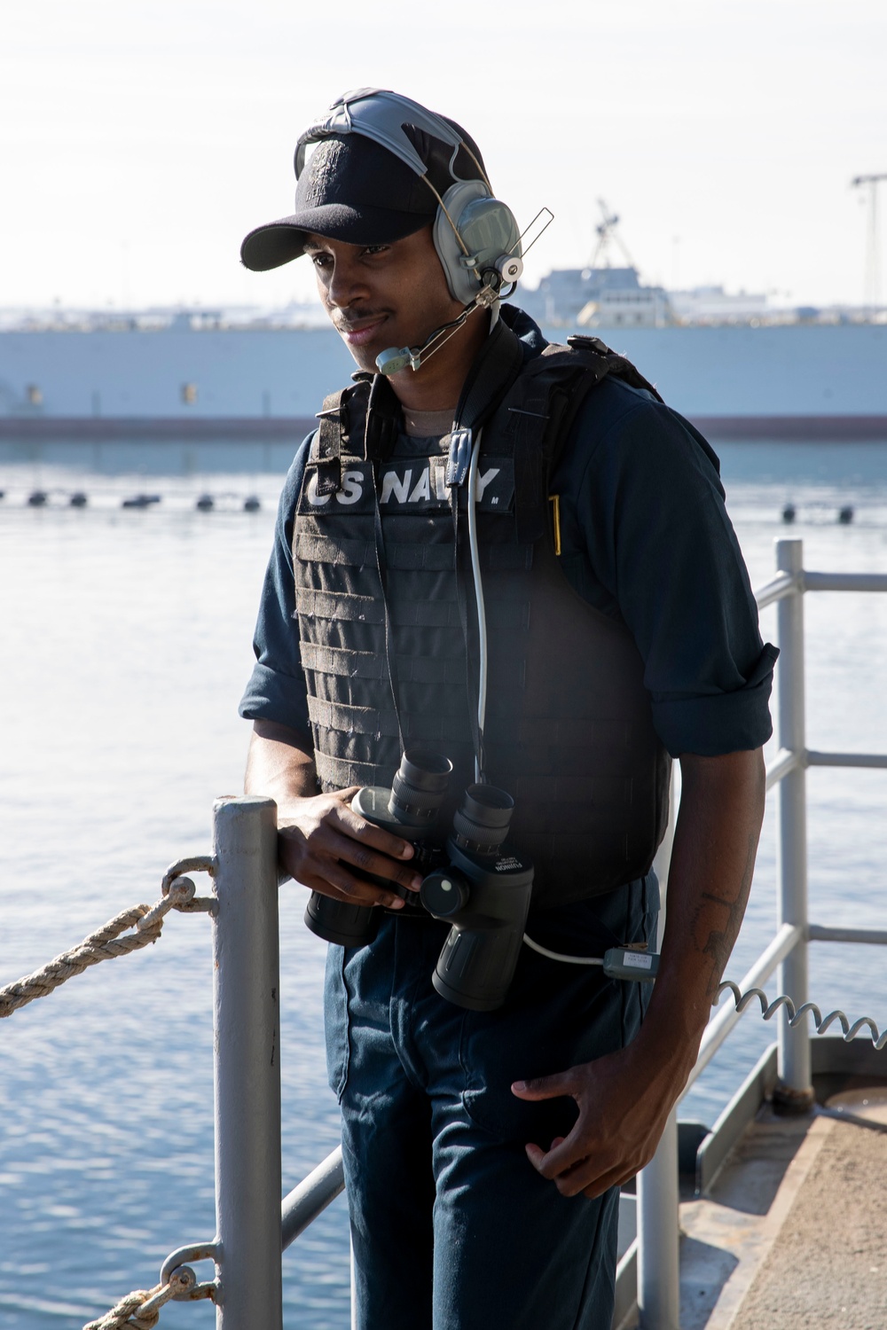 USS Tripoli Underway