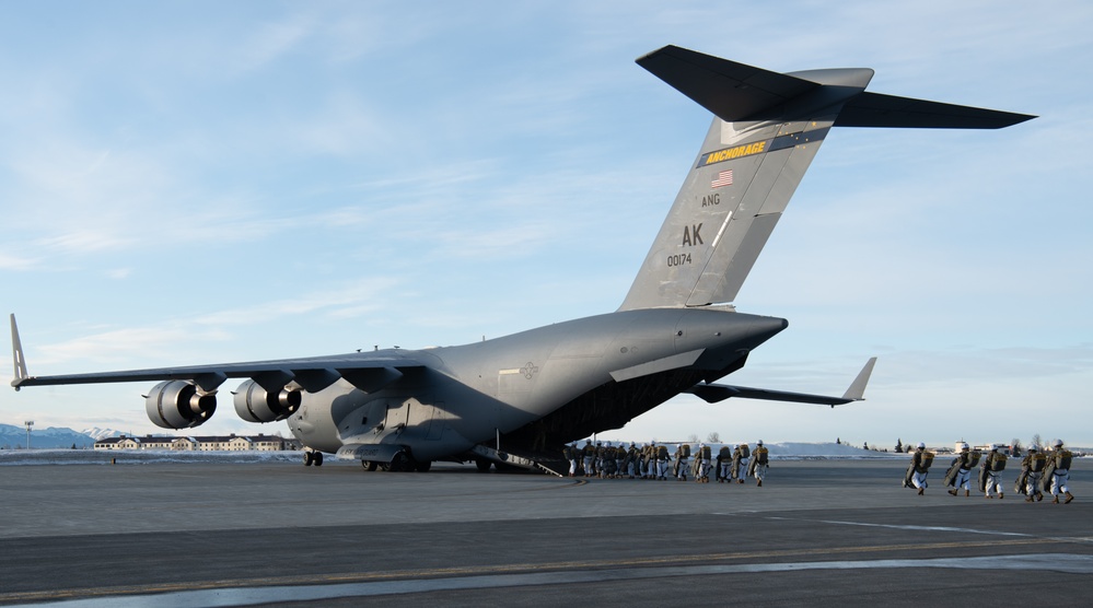 Paratroopers from 11th Airborne take part in all-women jump