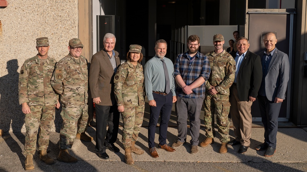 CMSAF visits AFRL during Wright-Patterson Air Force Base visit