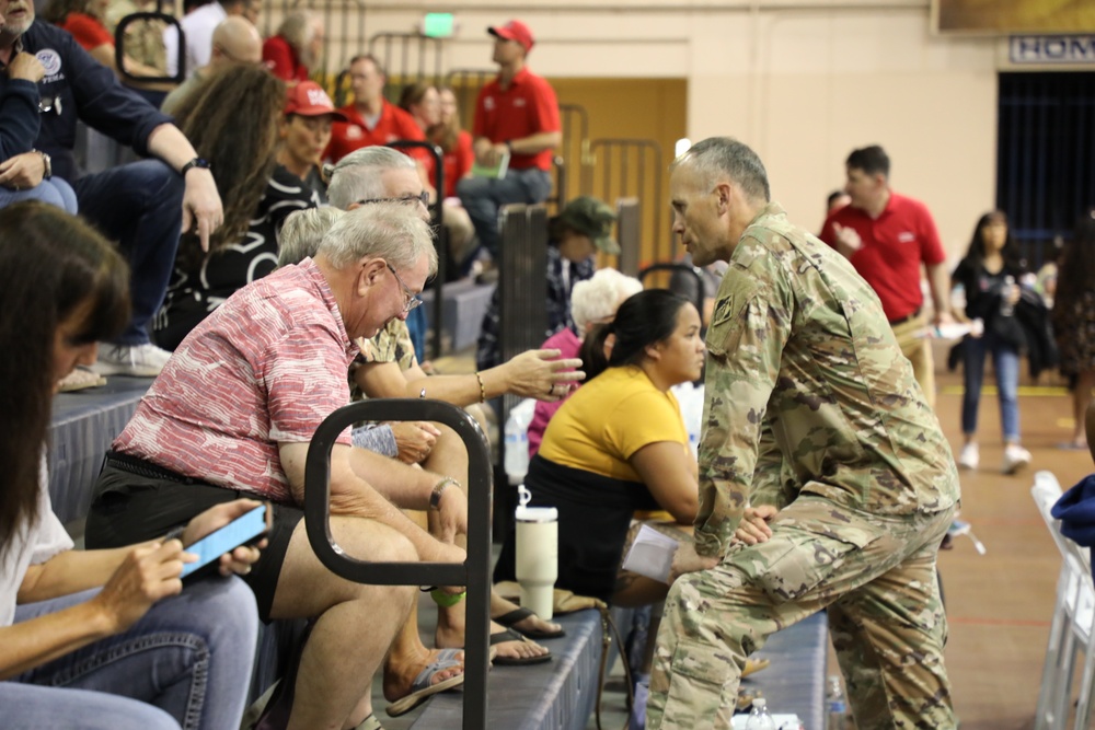 USACE team attends town hall meeting in Lahaina