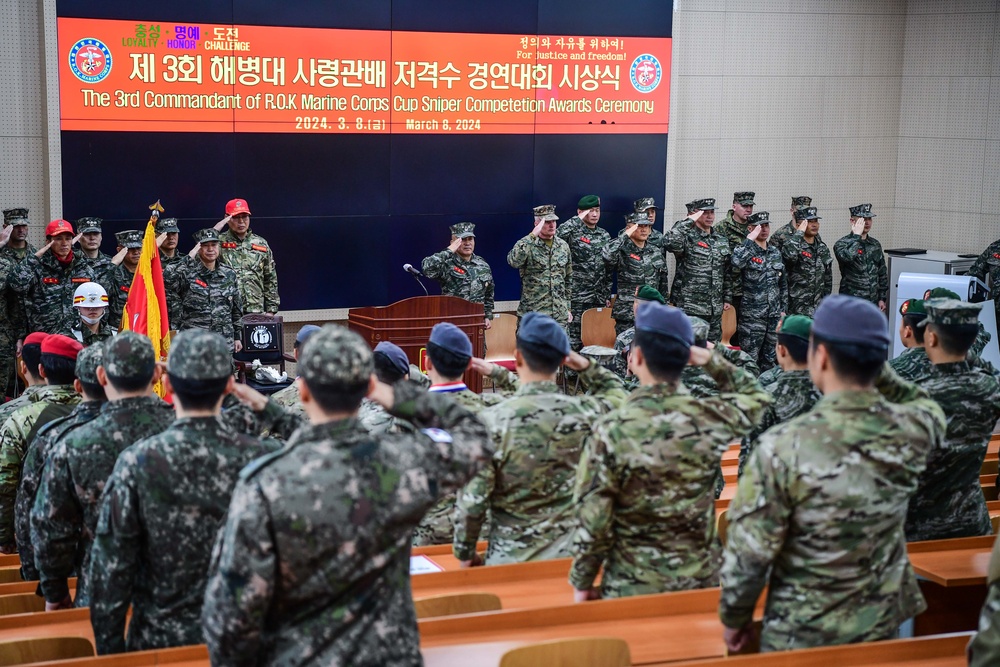 III MEF CG, ROKMC Commandant, attend sniper competition closing ceremony