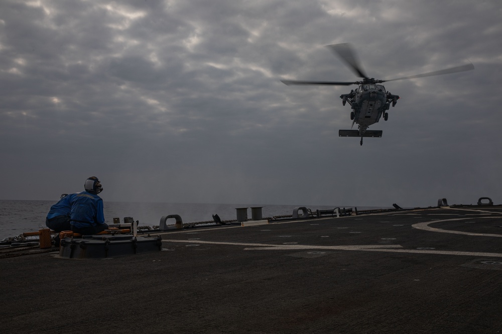 USS Laboon (DDG 58) Conducts Flight Quarters in the Red Sea